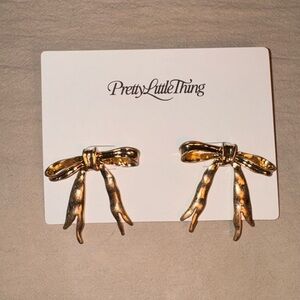 PrettyLittleThing Metallic Gold Ribbon Earrings